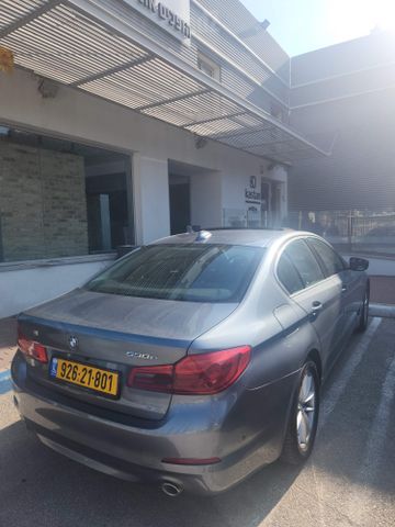 מודעת רכב ב מ וו סדרה 5