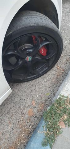 אלפא רומיאו ג'ולייטה