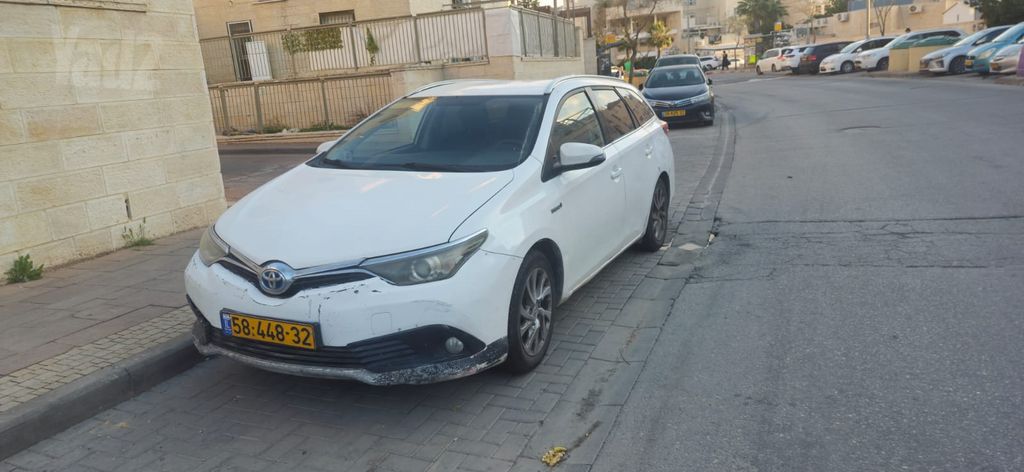 מודעת רכב טויוטה אוריס