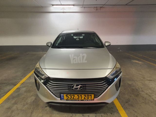 יונדאי איוניק