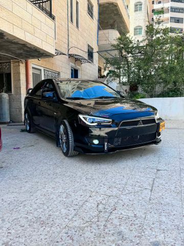 מיצובישי לנסר