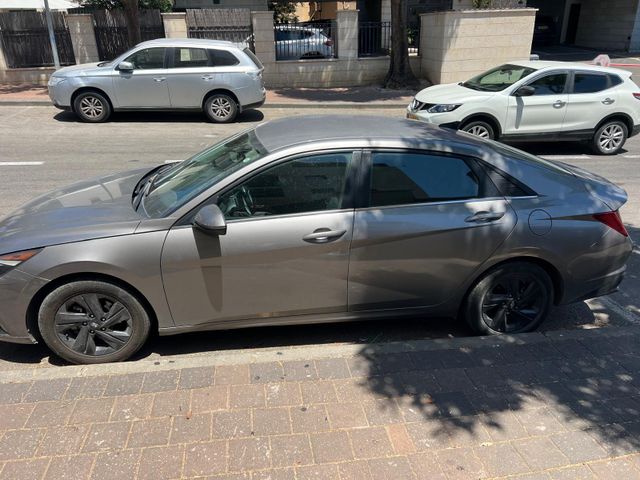 יונדאי אלנטרה