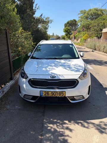 קיה נירו