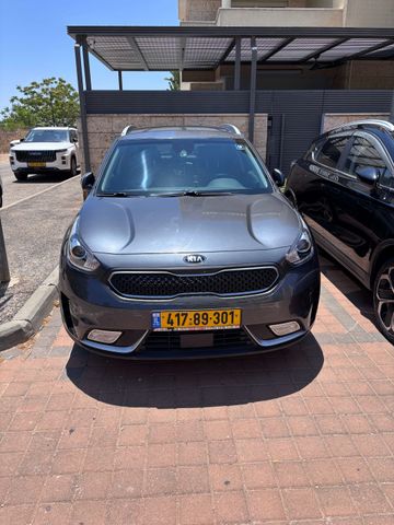 קיה נירו