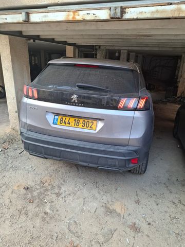 פיג'ו 3008