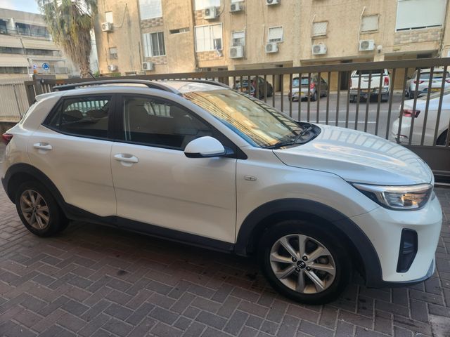 מודעת רכב קיה סטוניק