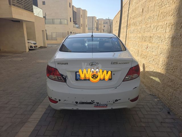 יונדאי אקסנט i25
