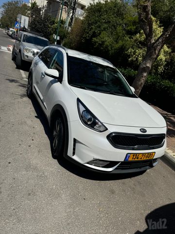 קיה נירו