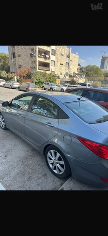 מודעת רכב יונדאי אקסנט i25