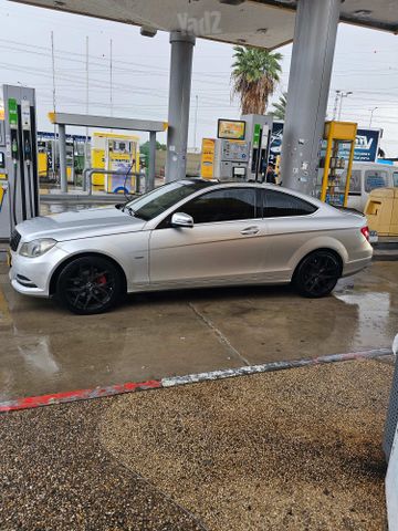 מרצדס-בנץ C-class