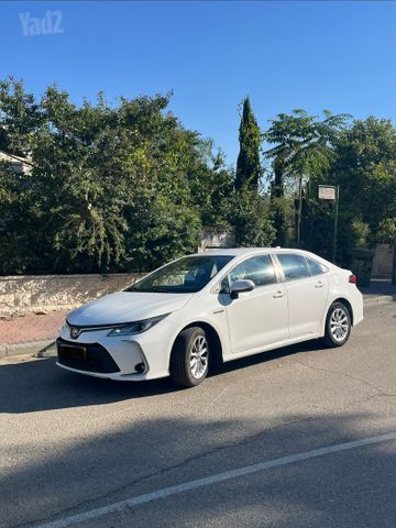טויוטה קורולה