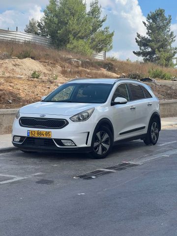 קיה נירו