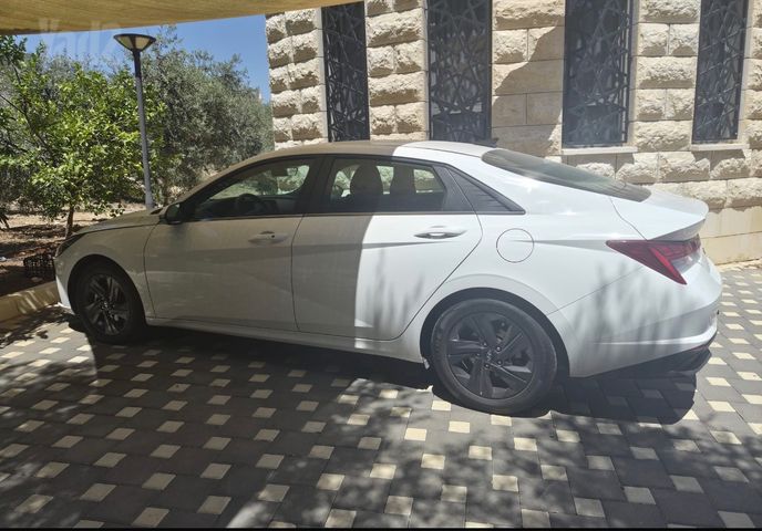 יונדאי אלנטרה