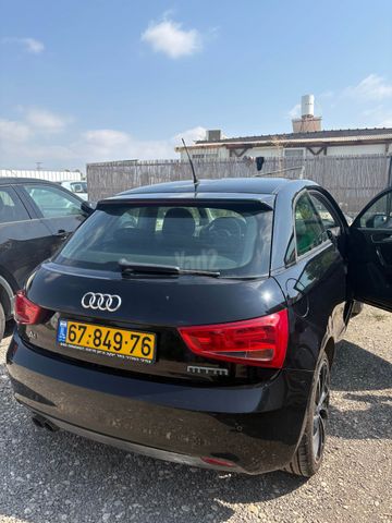 מודעת רכב אאודי A1