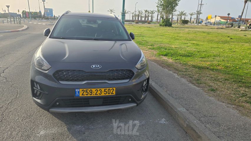 קיה נירו