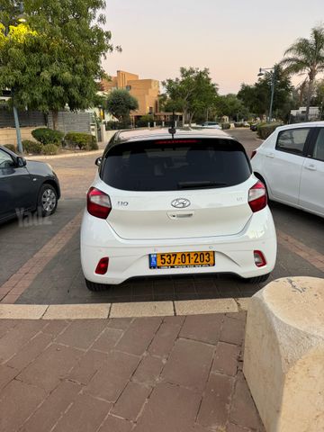 יונדאי i10