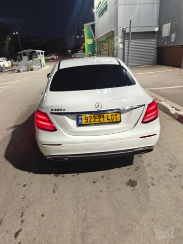 מרצדס-בנץ E-class