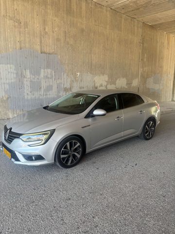 רנו מגאן