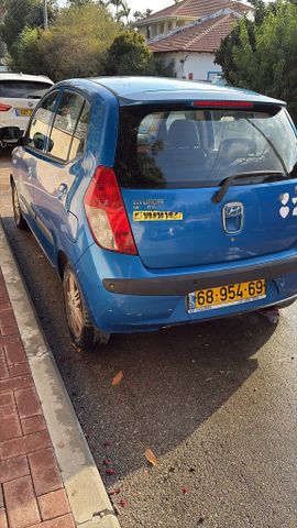 יונדאי i10