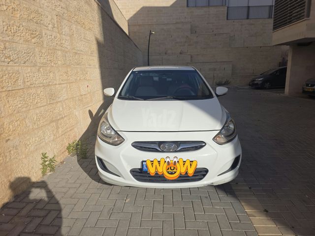 יונדאי אקסנט i25