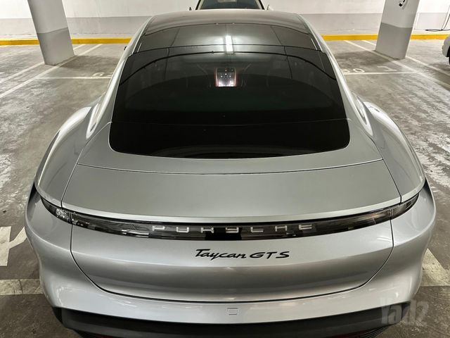 פורשה טייקן