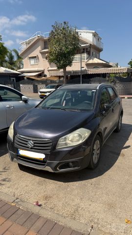 מודעת רכב סוזוקי קרוסאובר