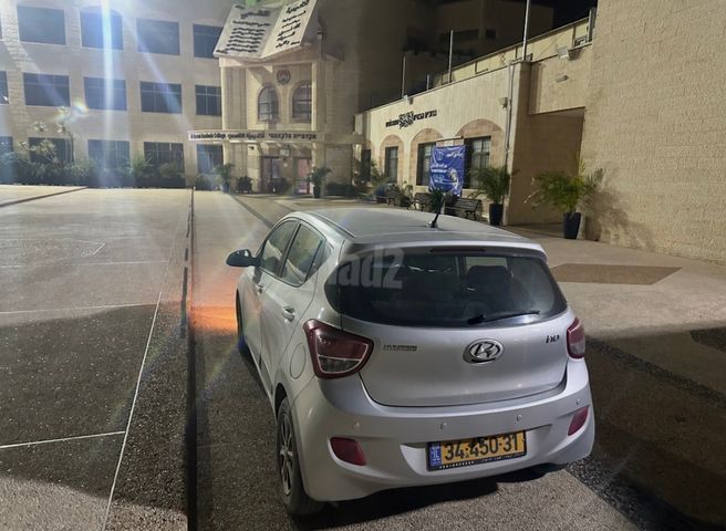 יונדאי i10
