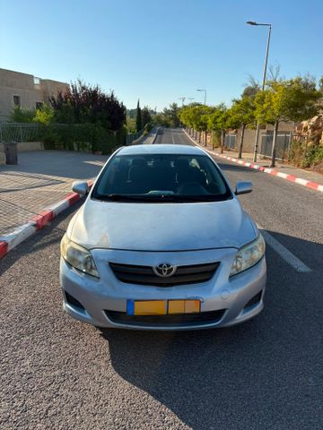 מודעת רכב טויוטה קורולה