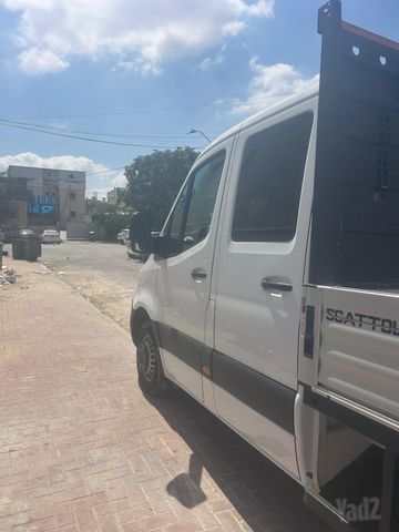 מודעת רכב מרצדס-בנץ ספרינטר