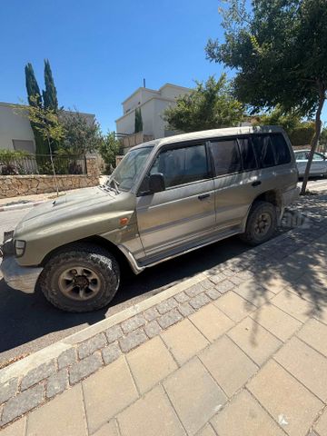 מיצובישי פג'רו