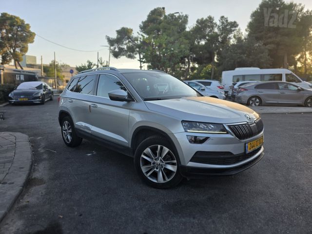 סקודה קארוק
