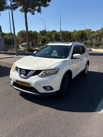 ניסאן אקס טרייל