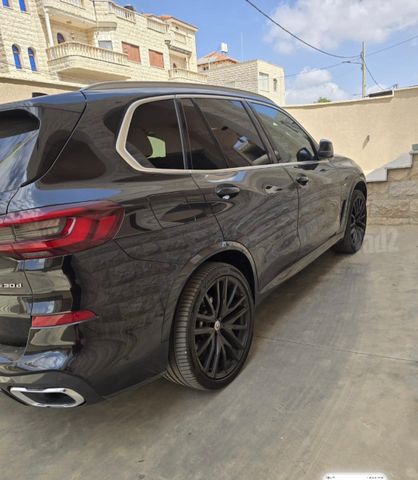 ב מ וו X5