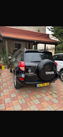 מודעת רכב טויוטה RAV4