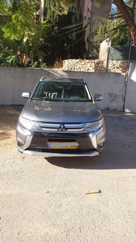 מודעת רכב מיצובישי אאוטלנדר