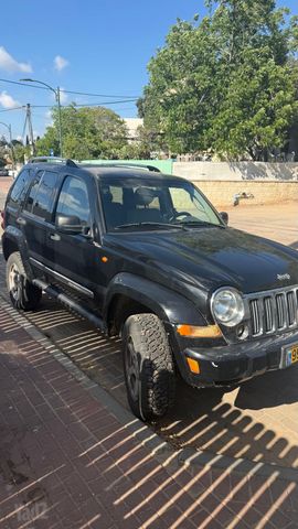 ג'יפ צ'ירוקי