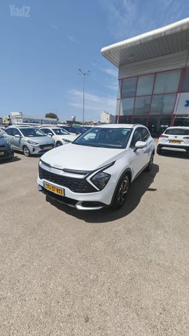 ספורטז' Urban אוט׳ 2.0 (156 כ״ס)
