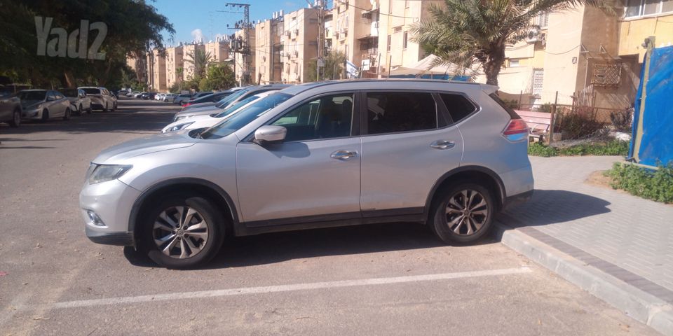 מודעת רכב ניסאן אקס טרייל
