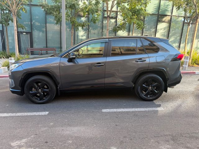 טויוטה RAV4