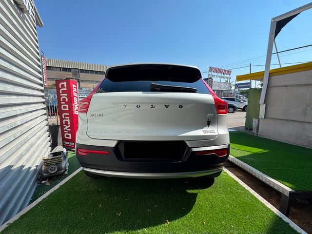 וולוו XC40