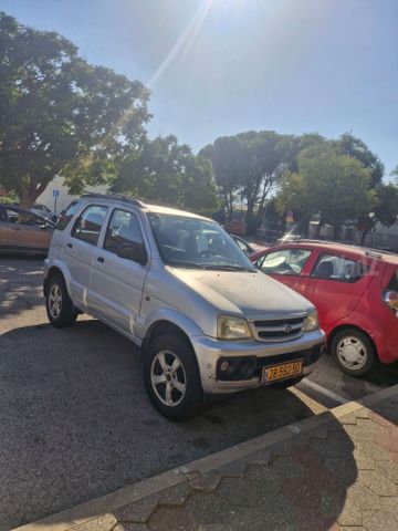מודעת רכב דייהטסו טריוס