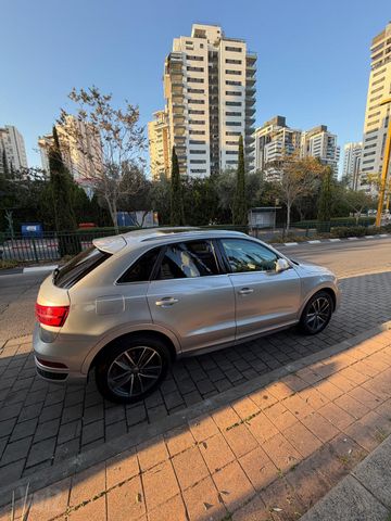 אאודי Q3