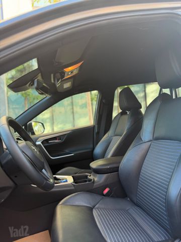 טויוטה RAV4