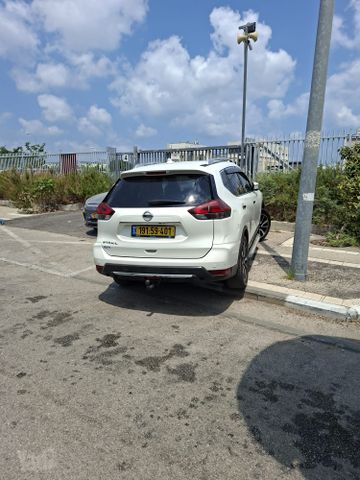 מודעת רכב ניסאן אקס טרייל 2