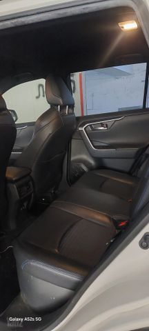 טויוטה RAV4