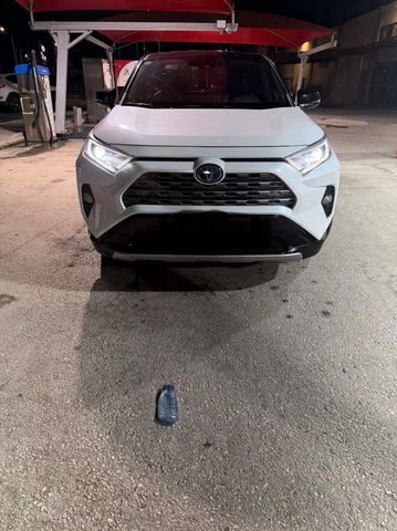 טויוטה RAV4
