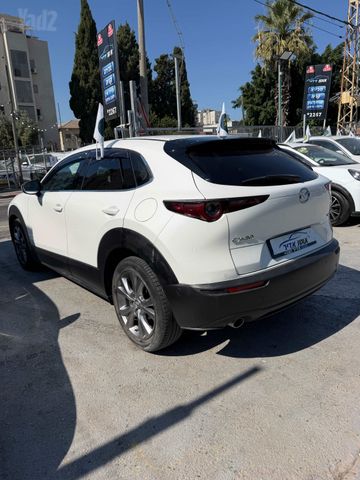 מאזדה CX-30