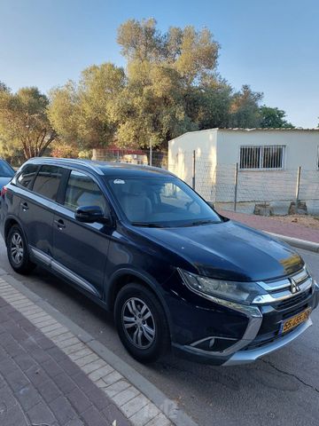 מיצובישי אאוטלנדר