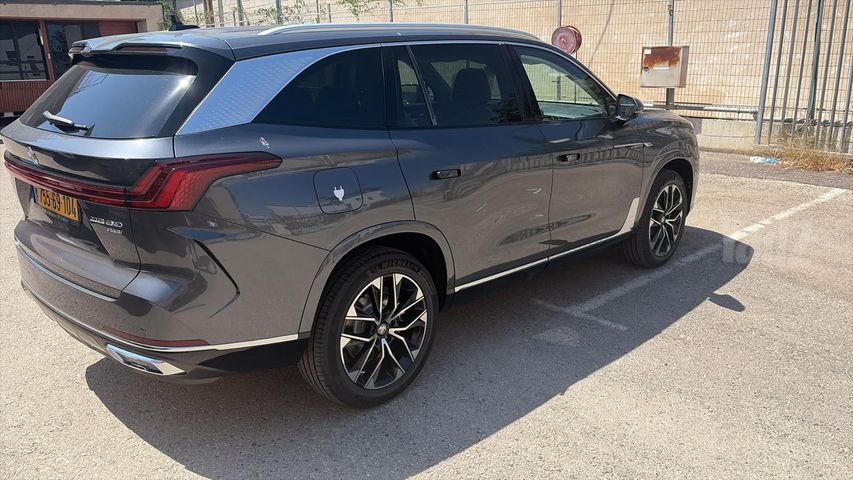 אם ג'י S9