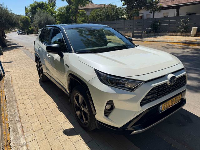 מודעת רכב טויוטה RAV4